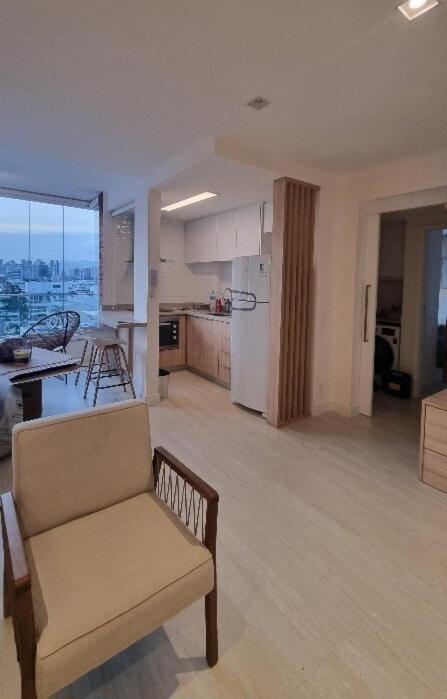 Apartment Da Barra, Frente Mar Novissimo Reformado *